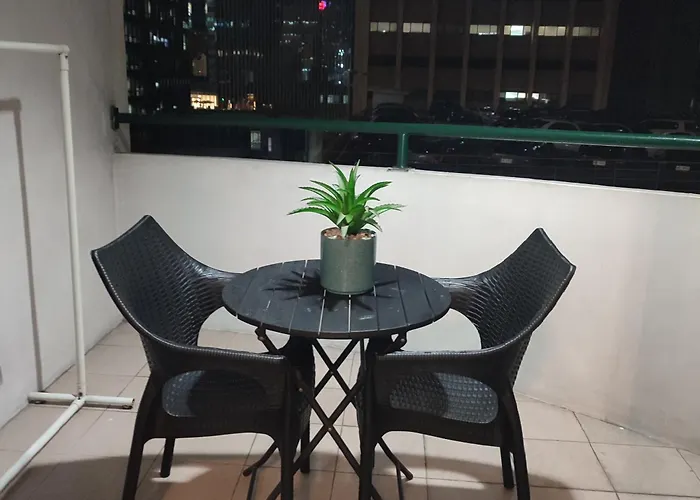 Luxury Spacious 2br In Salcedo Village