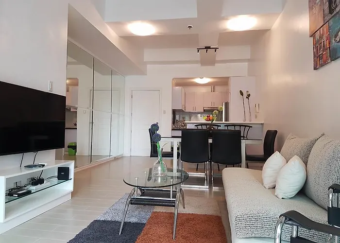 Luxury Spacious 2br In Salcedo Village * Manila