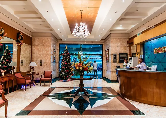 Luxury Spacious 2br In Salcedo Village Apartment *