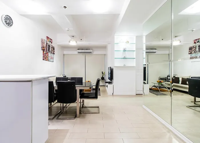 Apartment Luxury Spacious 2br In Salcedo Village Manila