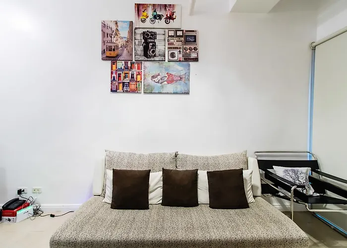 Luxury Spacious 2br In Salcedo Village *