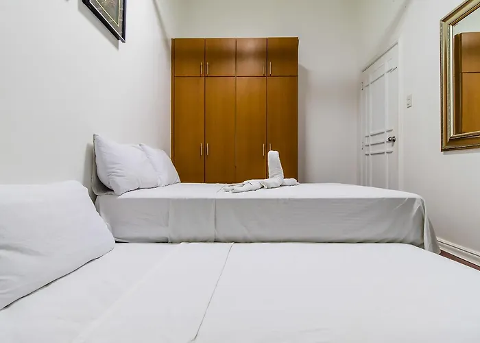 Luxury Spacious 2br In Salcedo Village * Manila