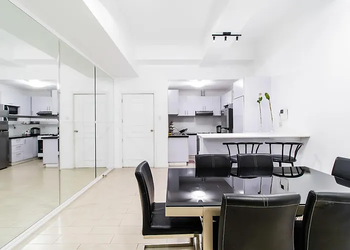 Luxury Spacious 2br In Salcedo Village Manila