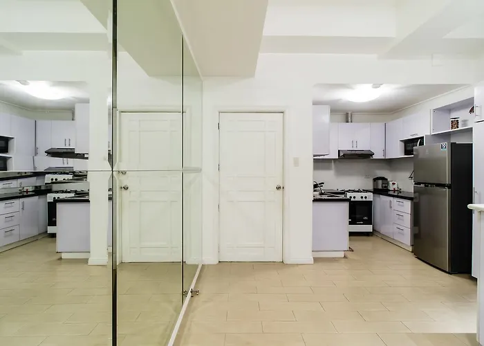 Luxury Spacious 2br In Salcedo Village *