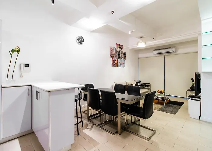 Luxury Spacious 2br In Salcedo Village